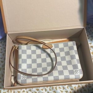 Louis Vuitton double zip